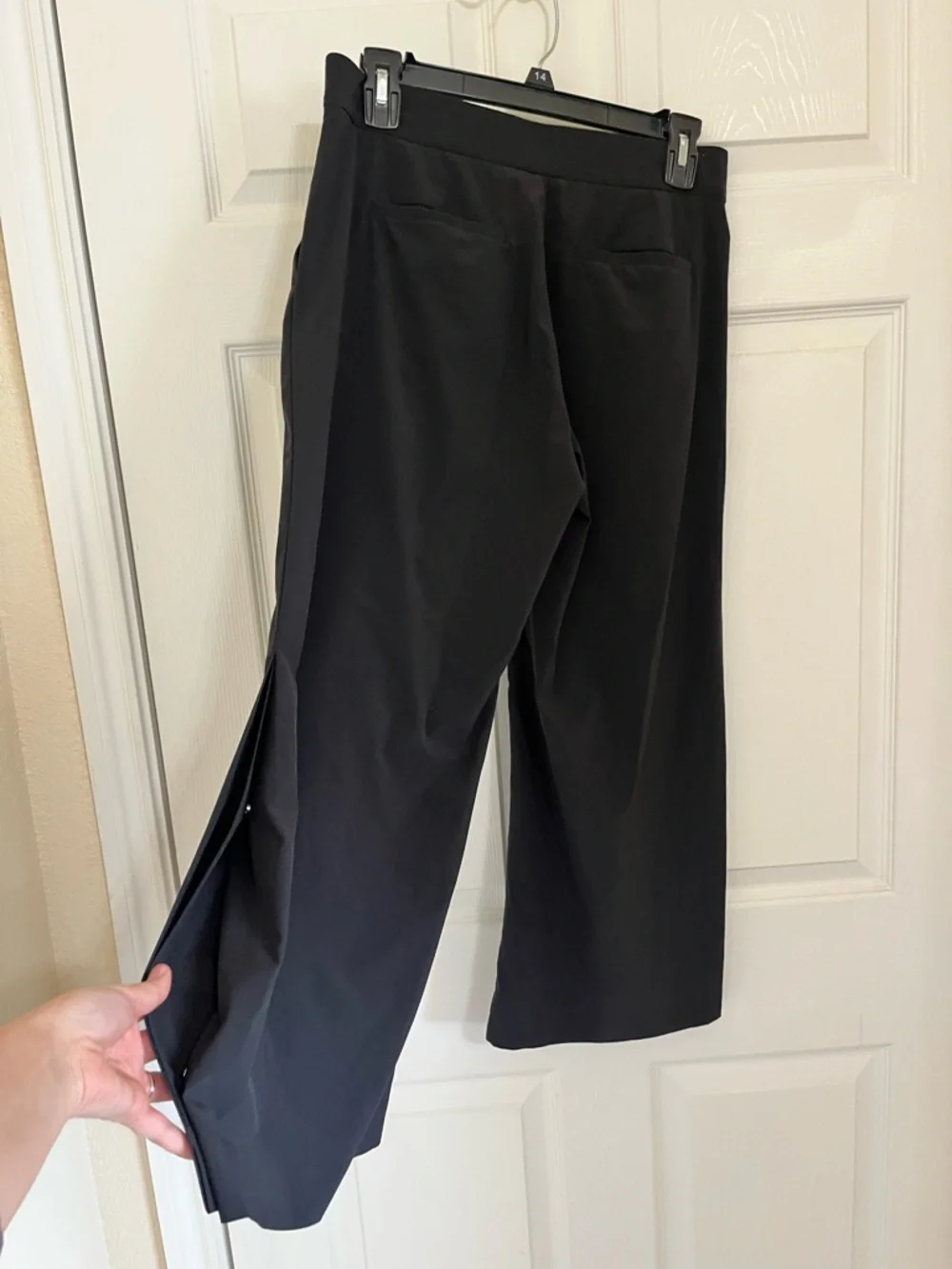 Athleta Women's Tribeca Crop Pant Wide Leg Snap Leg - Picture 2 of 7